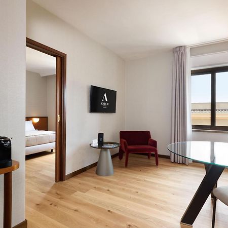 Antum Hotel Benevento Esterno foto