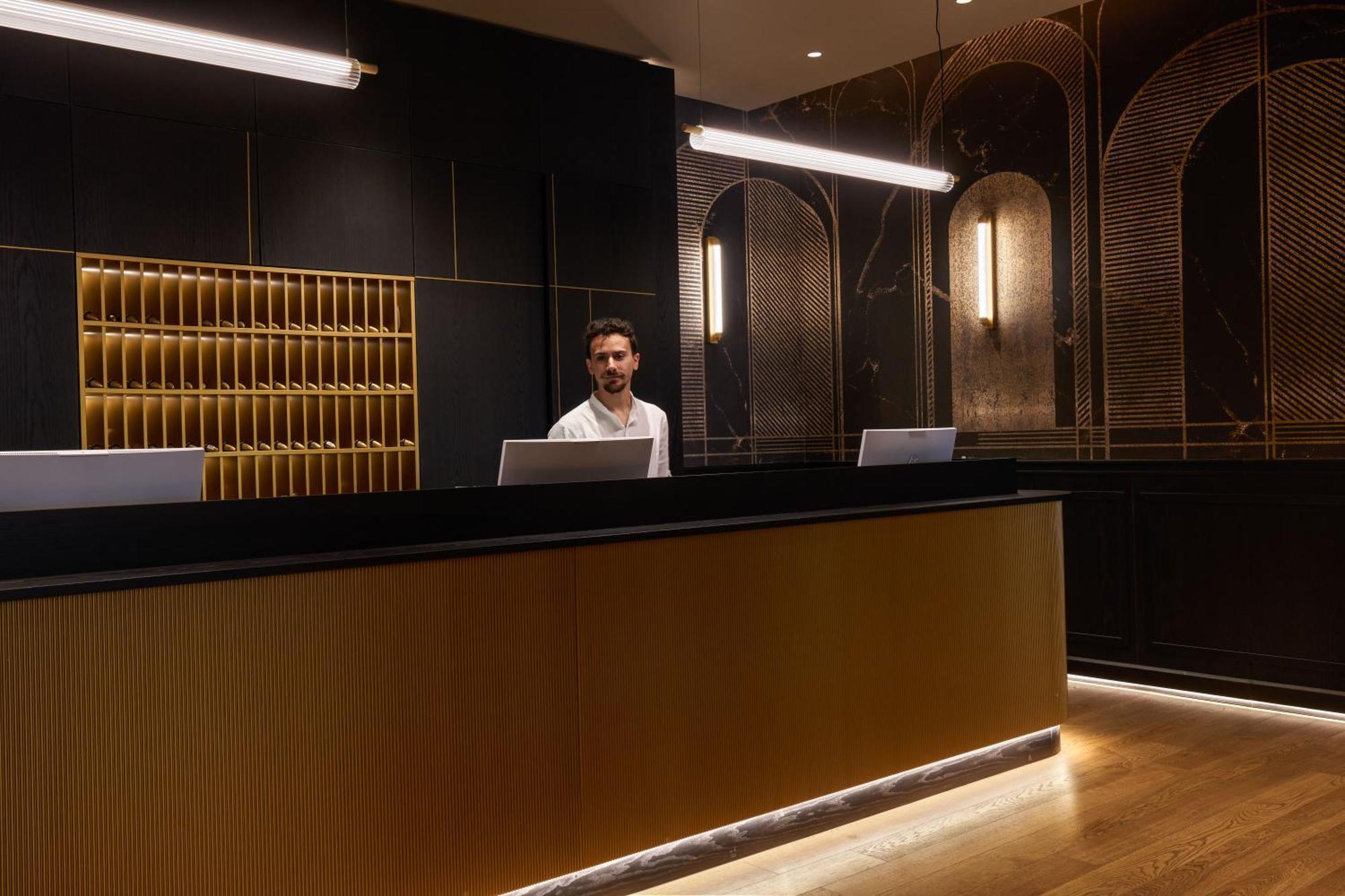 Antum Hotel Benevento Esterno foto