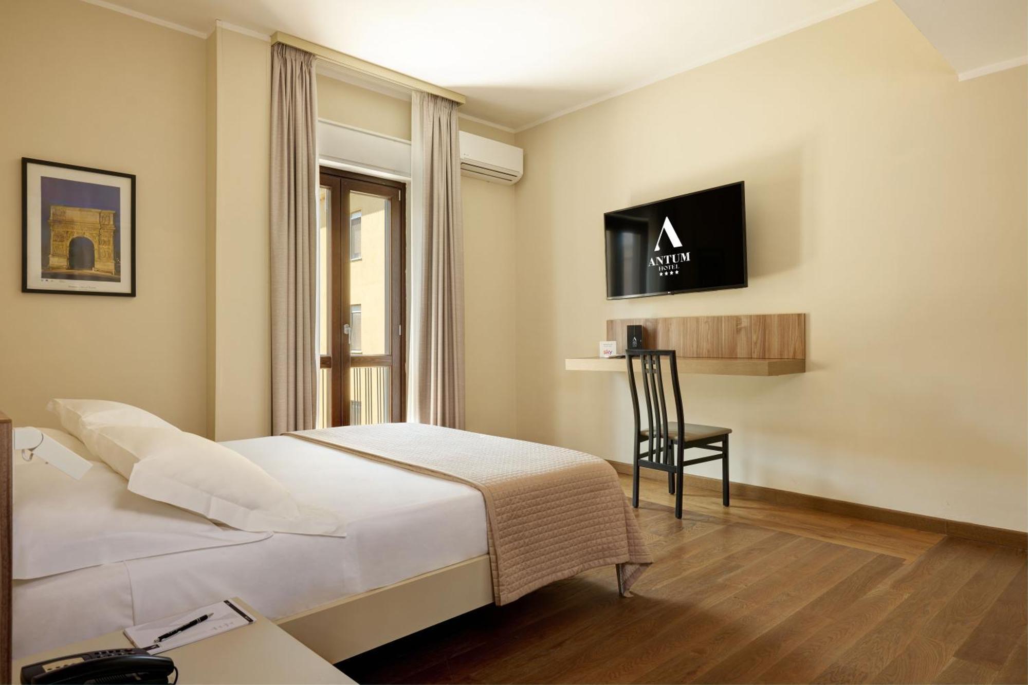 Antum Hotel Benevento Esterno foto